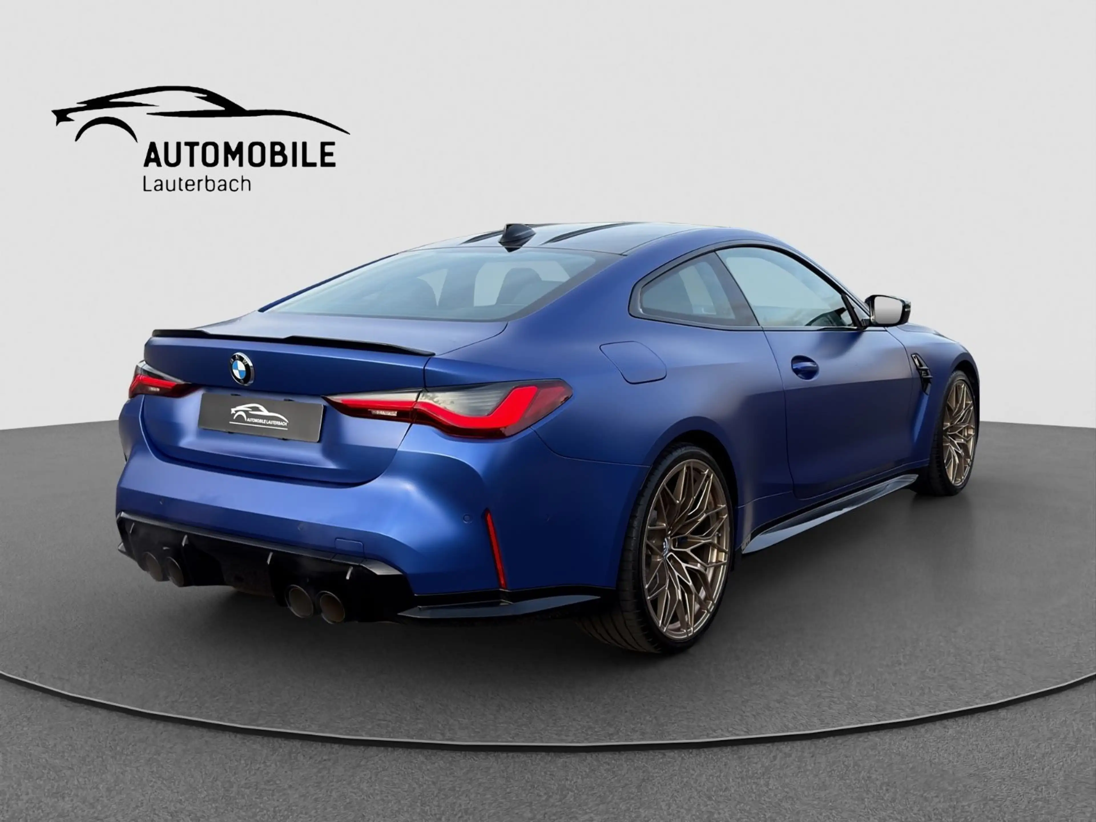 BMW M4 Coupe Competition-H&K-CARBON-FROZEN-LASER-HUD — photo 5
