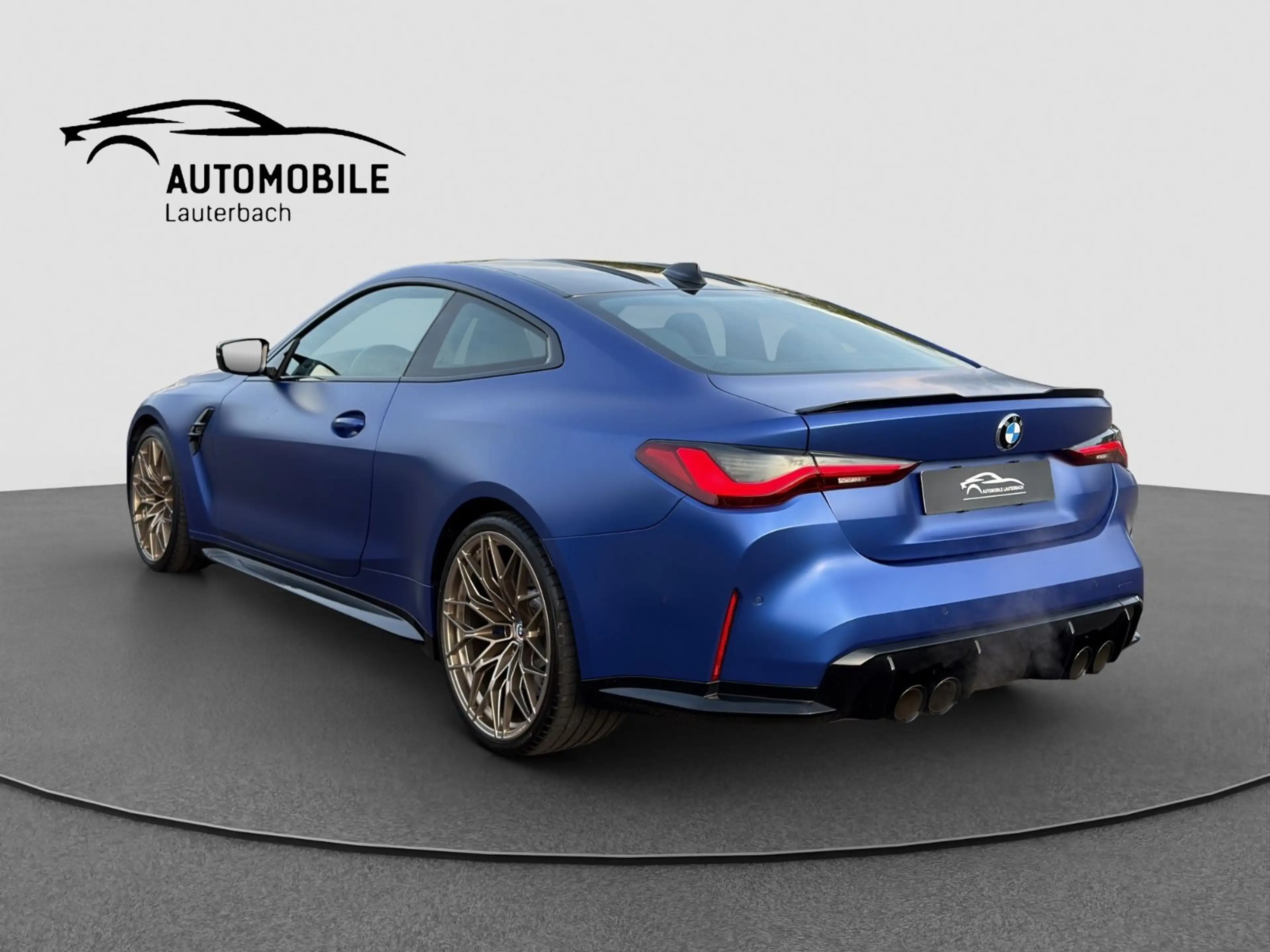 BMW M4 Coupe Competition-H&K-CARBON-FROZEN-LASER-HUD — photo 3