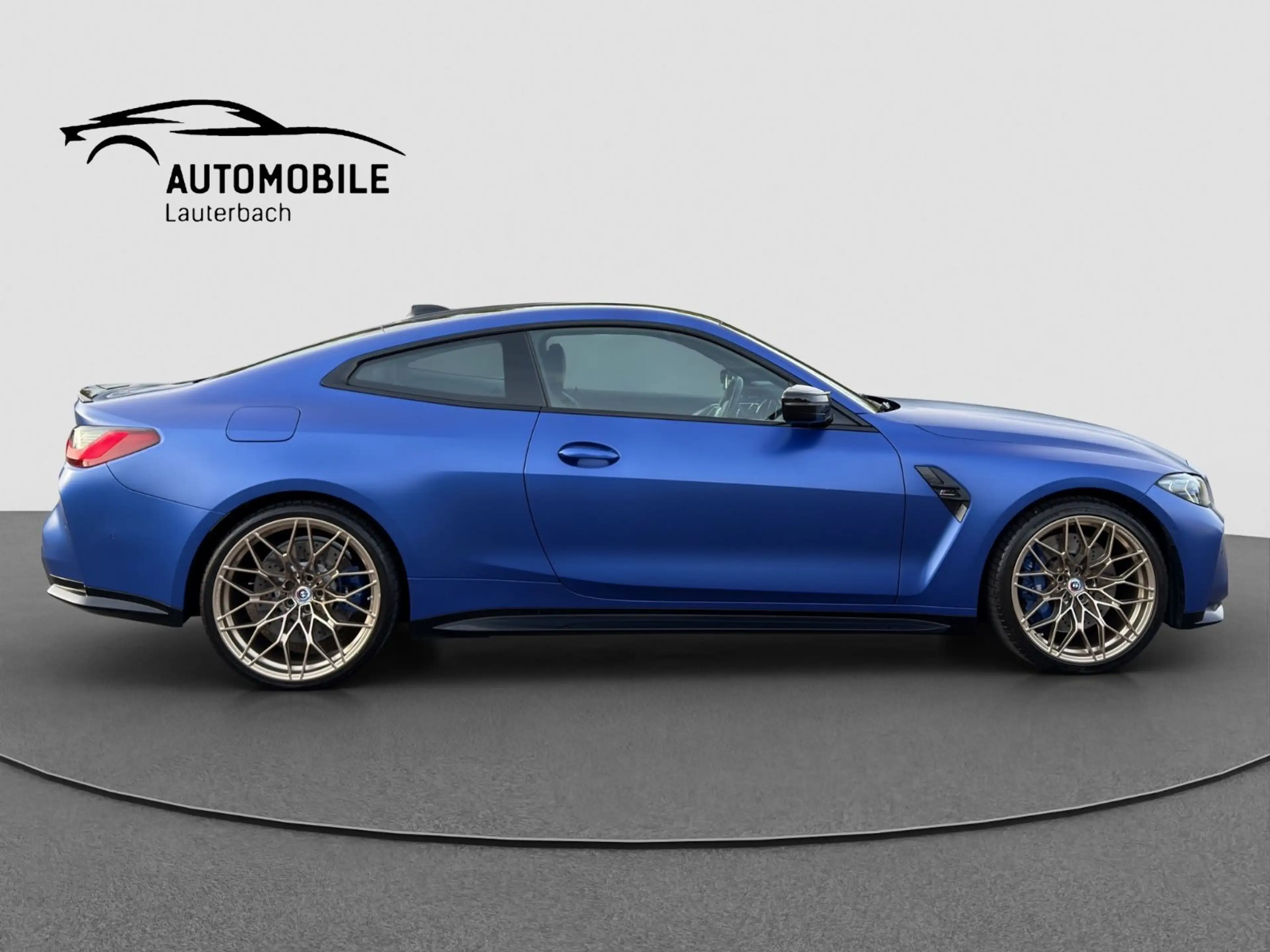BMW M4 Coupe Competition-H&K-CARBON-FROZEN-LASER-HUD — photo 6