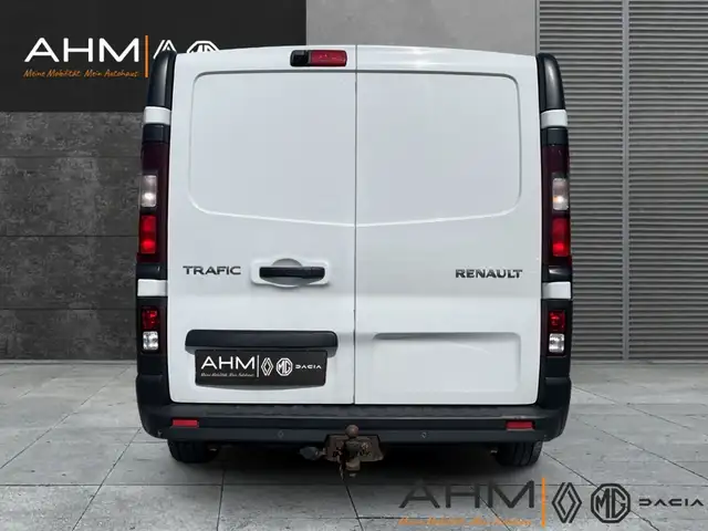 Renault Trafic view 4