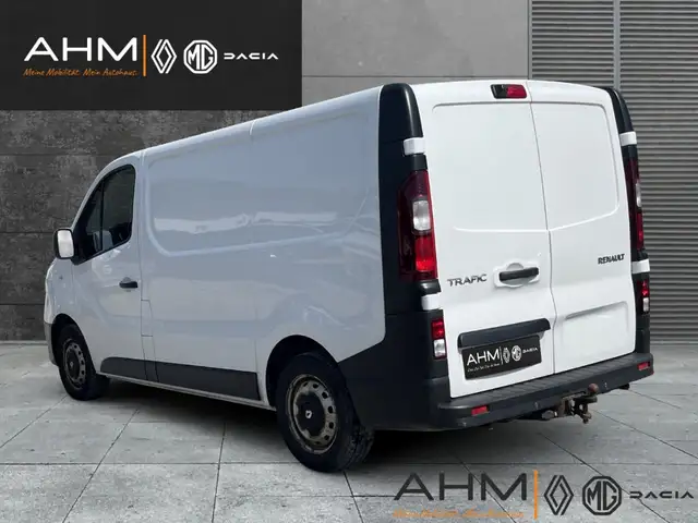 Renault Trafic view 3