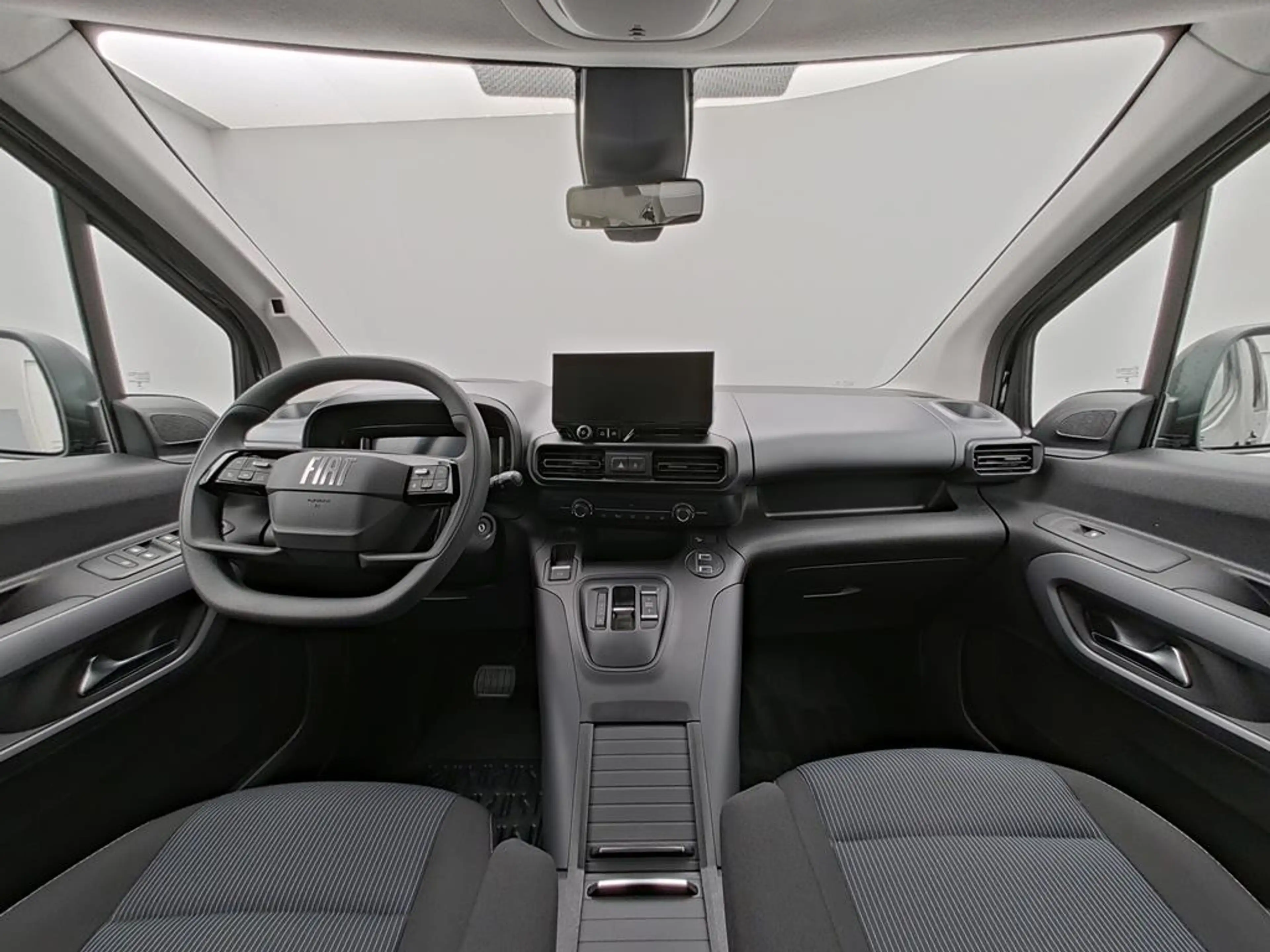 Fiat Qubo L 5-Sitzer ICON — photo 12