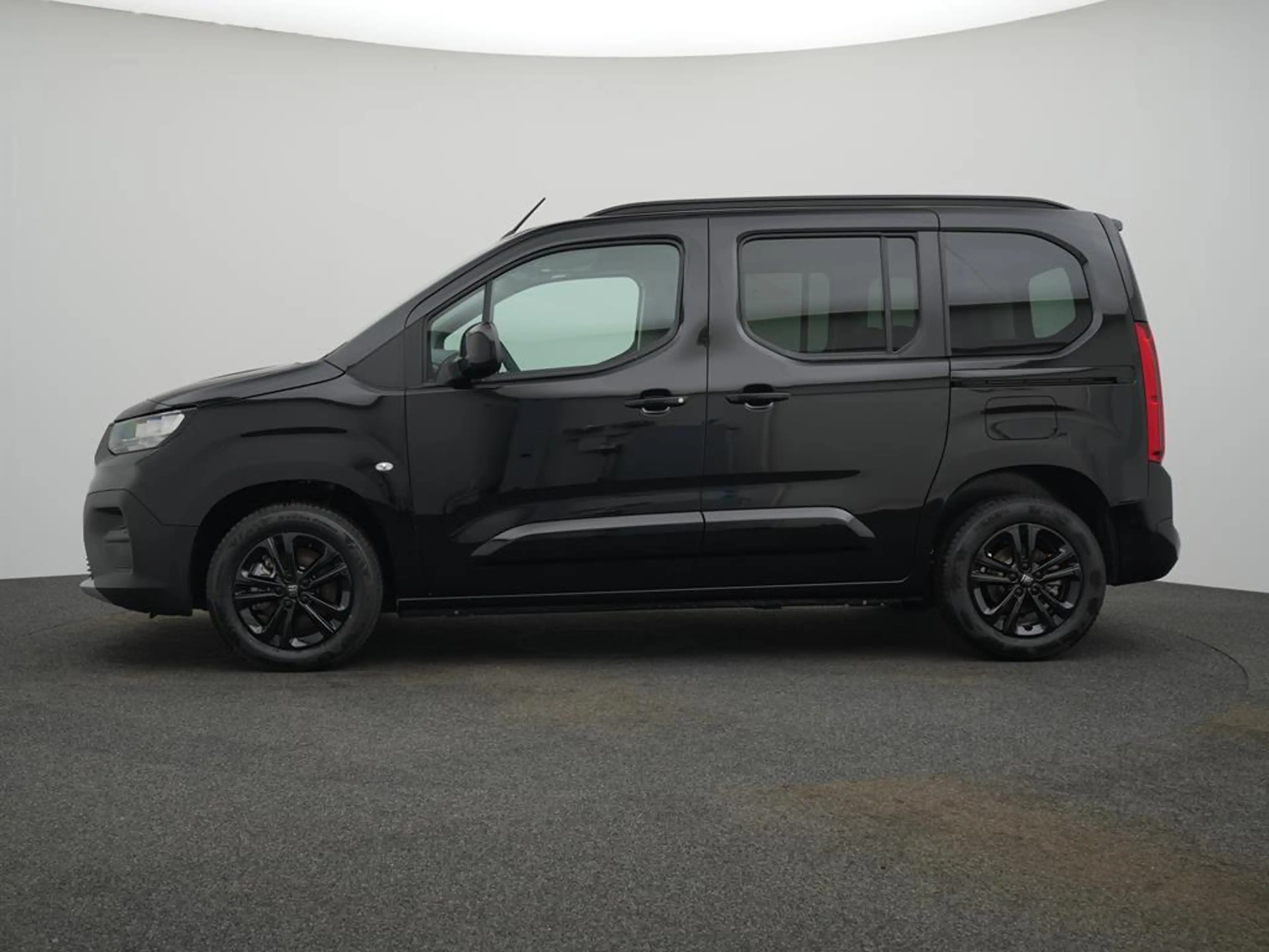 Fiat Qubo L 5-Sitzer ICON — photo 5