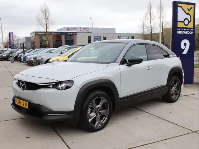 Mazda MX-30 e-SkyActiv 145 First Ed. 36 kWh 96% Stoelvw, HUD,
