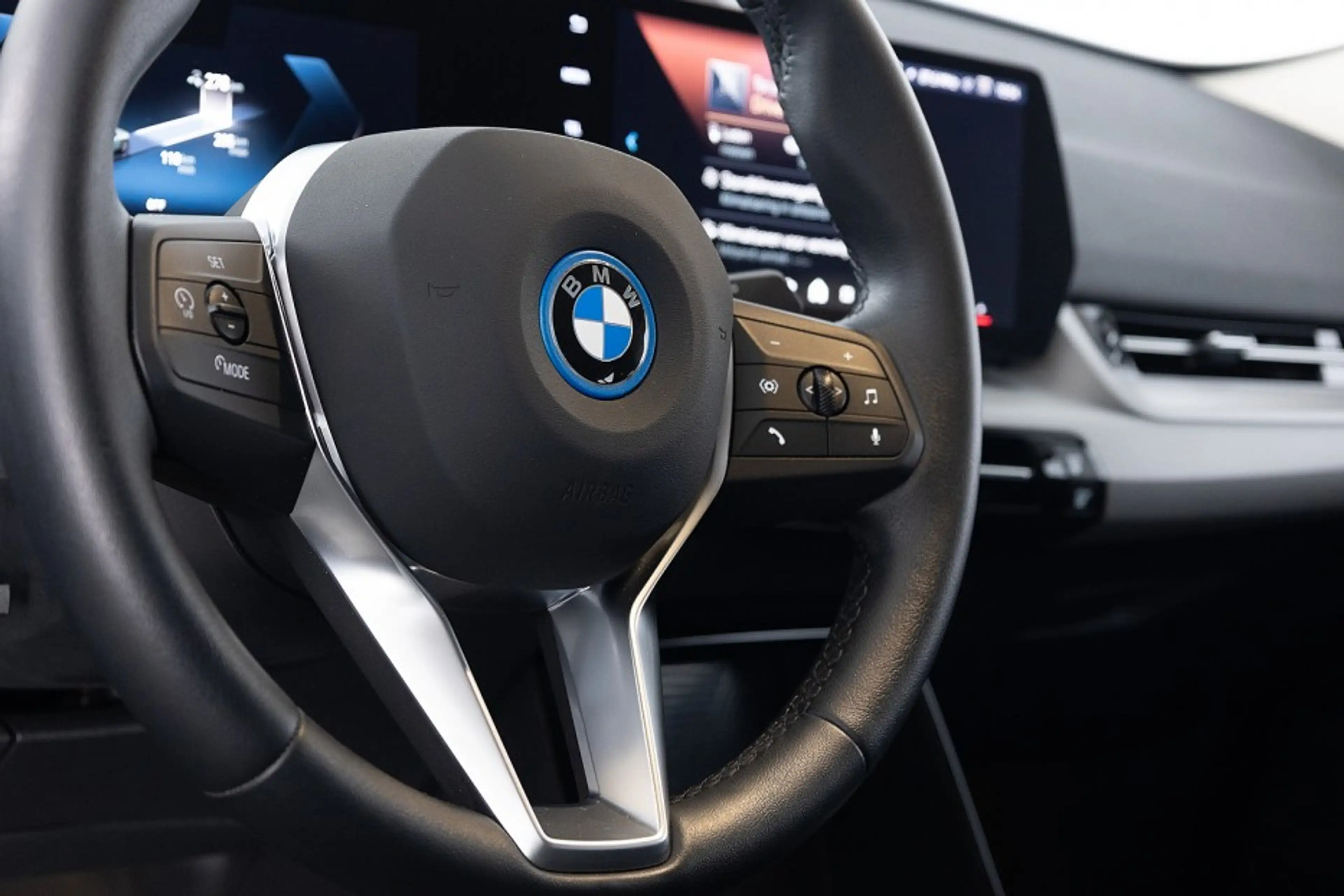 BMW iX2 eDrive20 67 kWh | Full LED | NAVI | PDC | ECC | SO — photo 10
