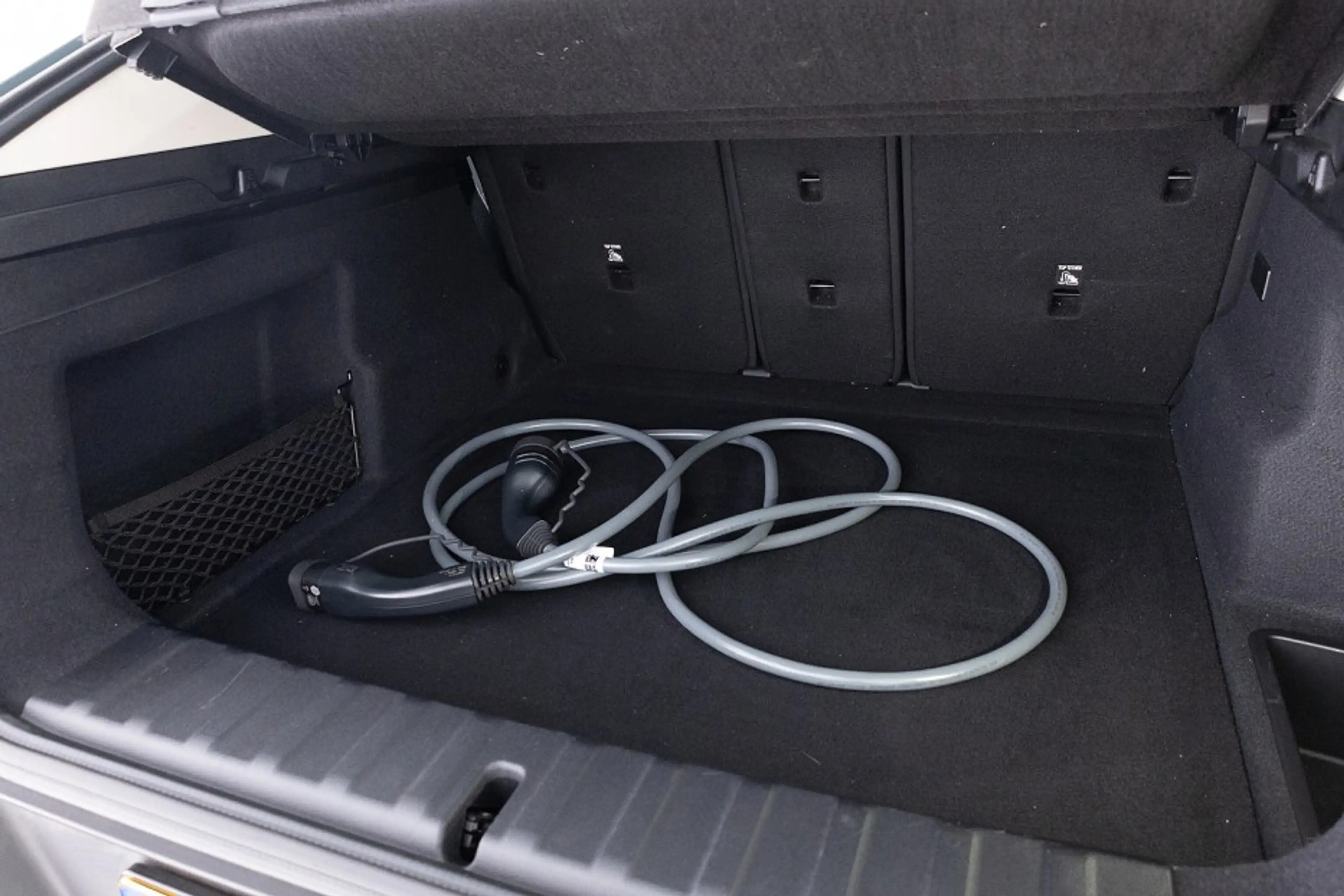 BMW iX2 eDrive20 67 kWh | Full LED | NAVI | PDC | ECC | SO — photo 22