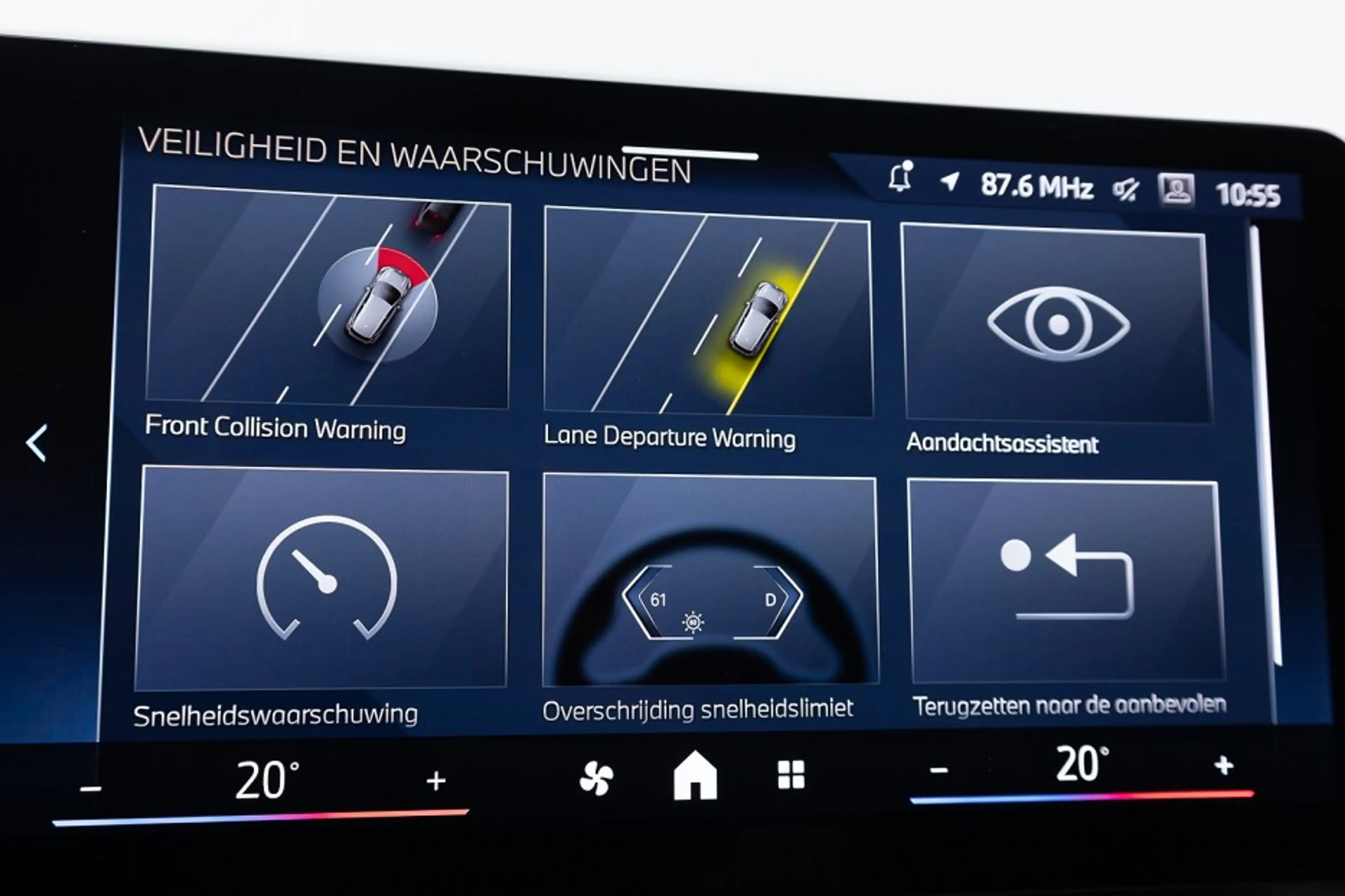 BMW iX2 eDrive20 67 kWh | Full LED | NAVI | PDC | ECC | SO — photo 15