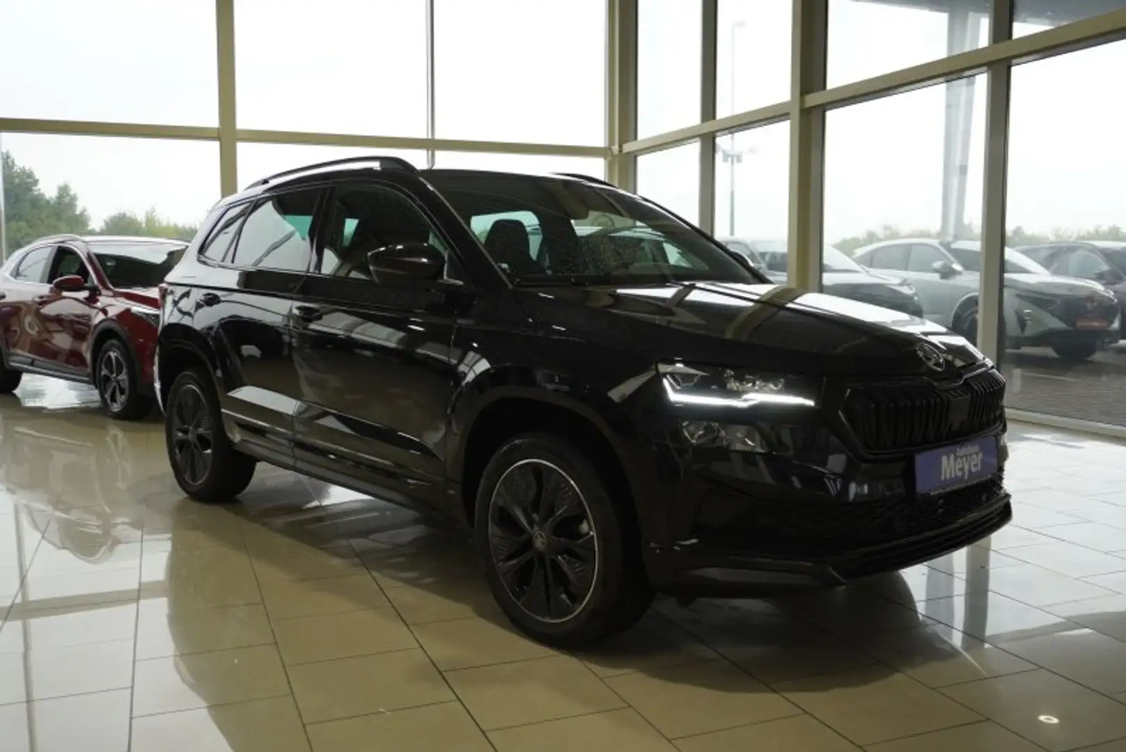 Skoda Karoq Sportline 1,5TSI DSG aAHK/Matrix/Kessy/Kamera Schwarz - 2