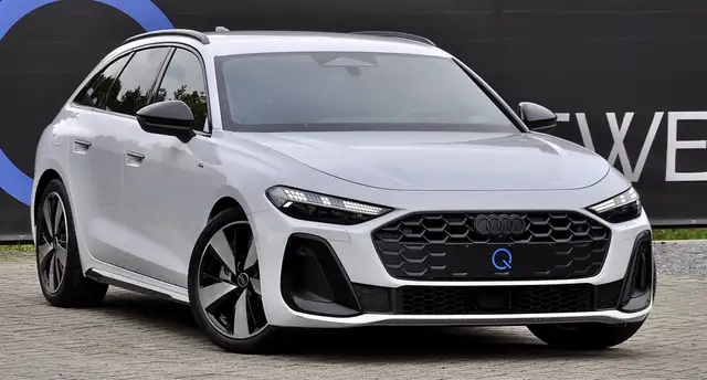 Audi A5 S LINE PLUS CARPLAY PASS DISP SFEER 360° CAMERA