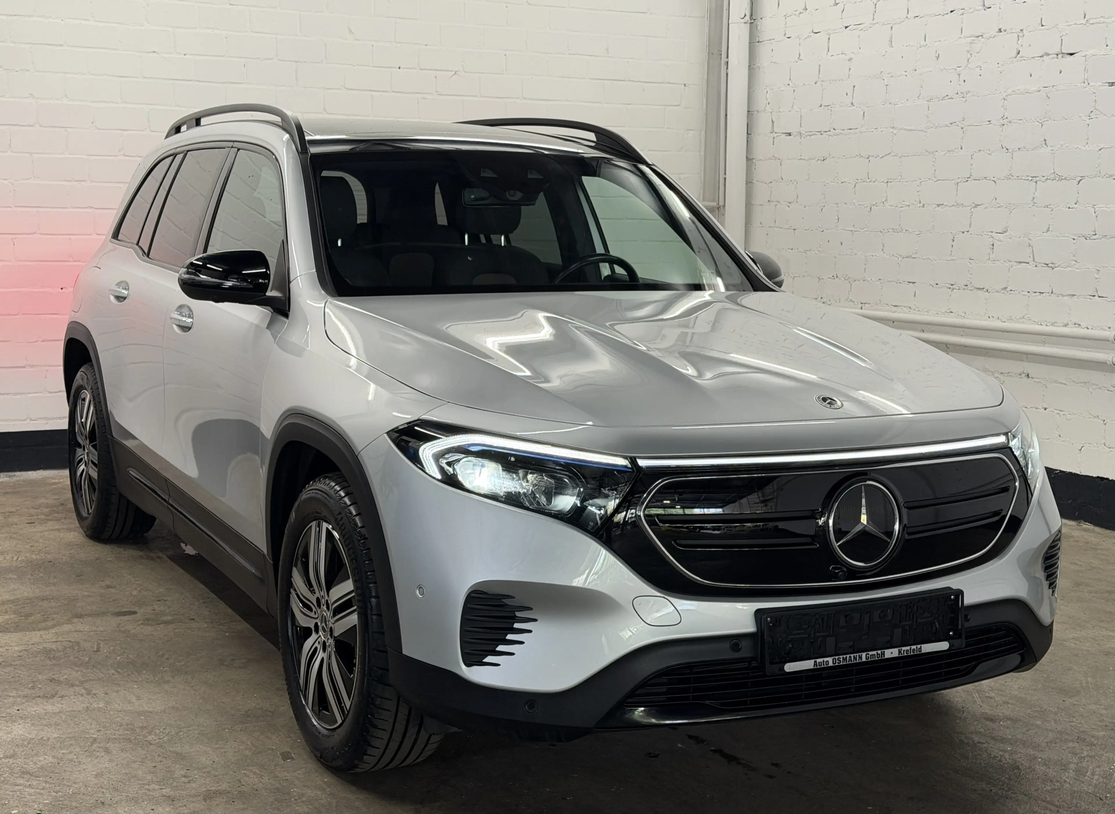 Mercedes-Benz EQB 250 Advanced Plus | Pano | 360° Kam | HUD — photo 4
