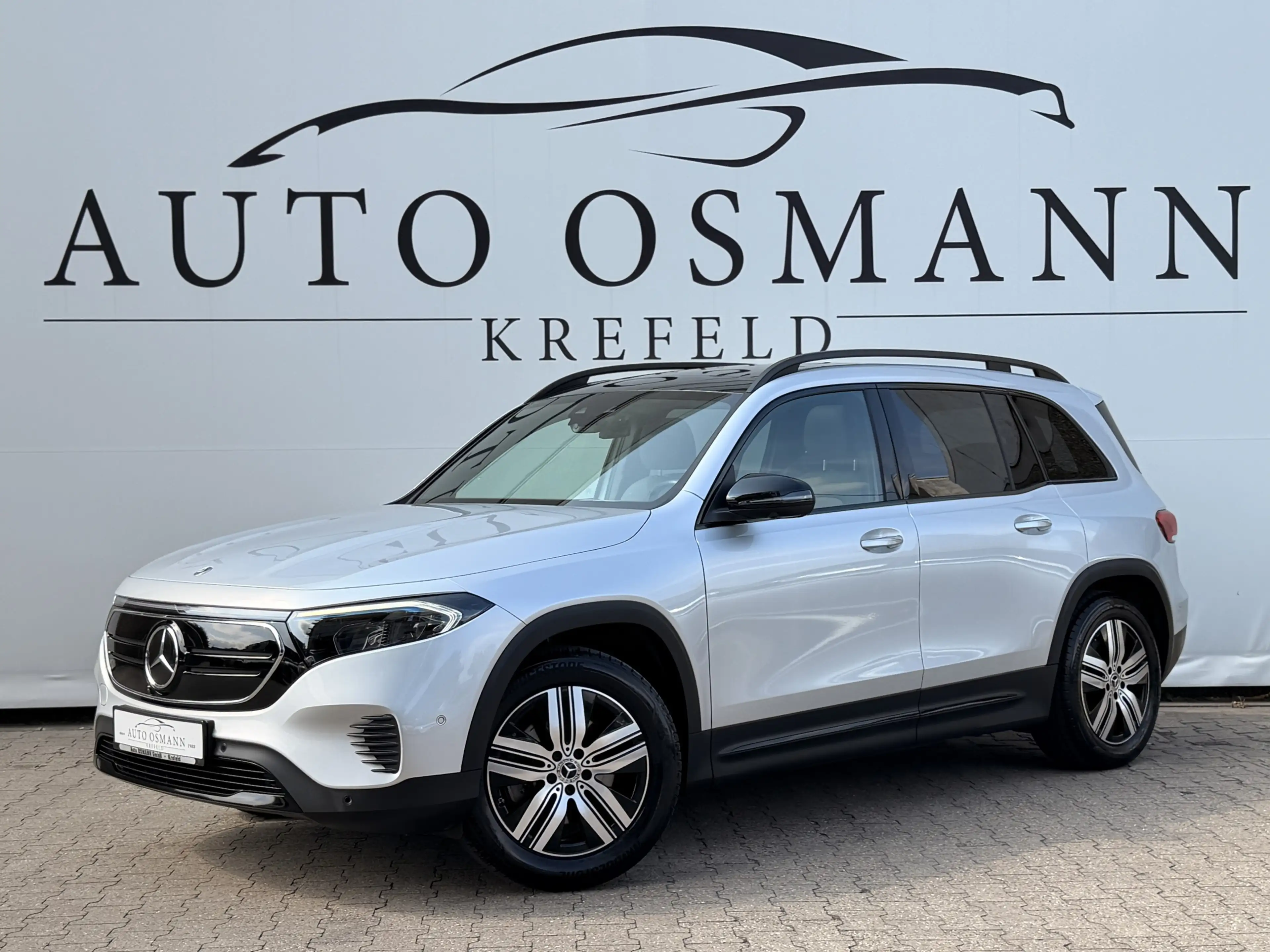 Mercedes-Benz EQB 250 Advanced Plus | Pano | 360° Kam | HUD