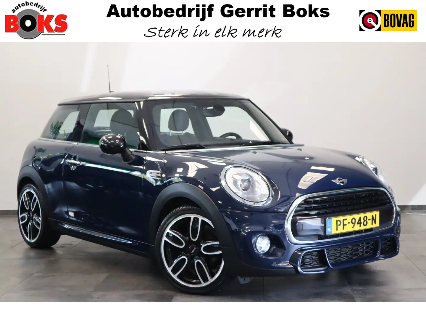 MINI John Cooper Works Mini 1.5 JCW King's Cross Navigatie CruiseControl Blauw - 1