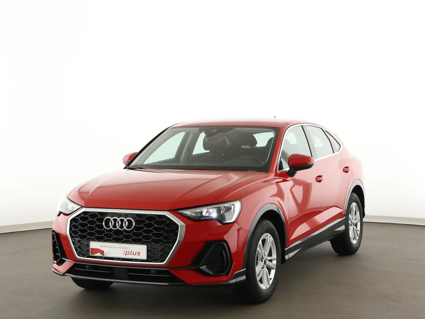 Audi Q3 Sportback 35 TFSI Rood - 2