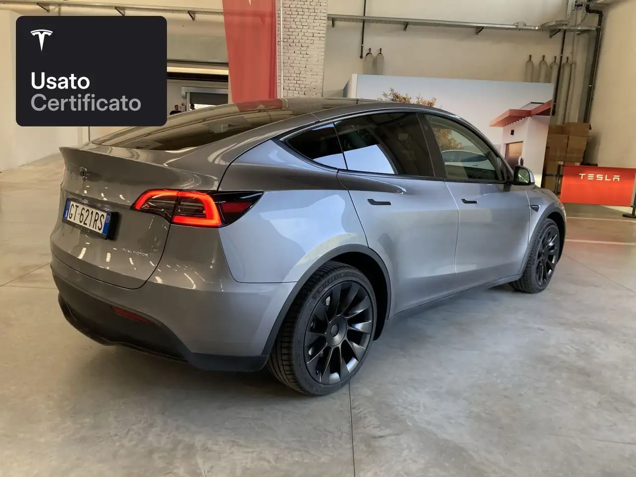 2024 Tesla Model Y Long Range AWD, photograph 7