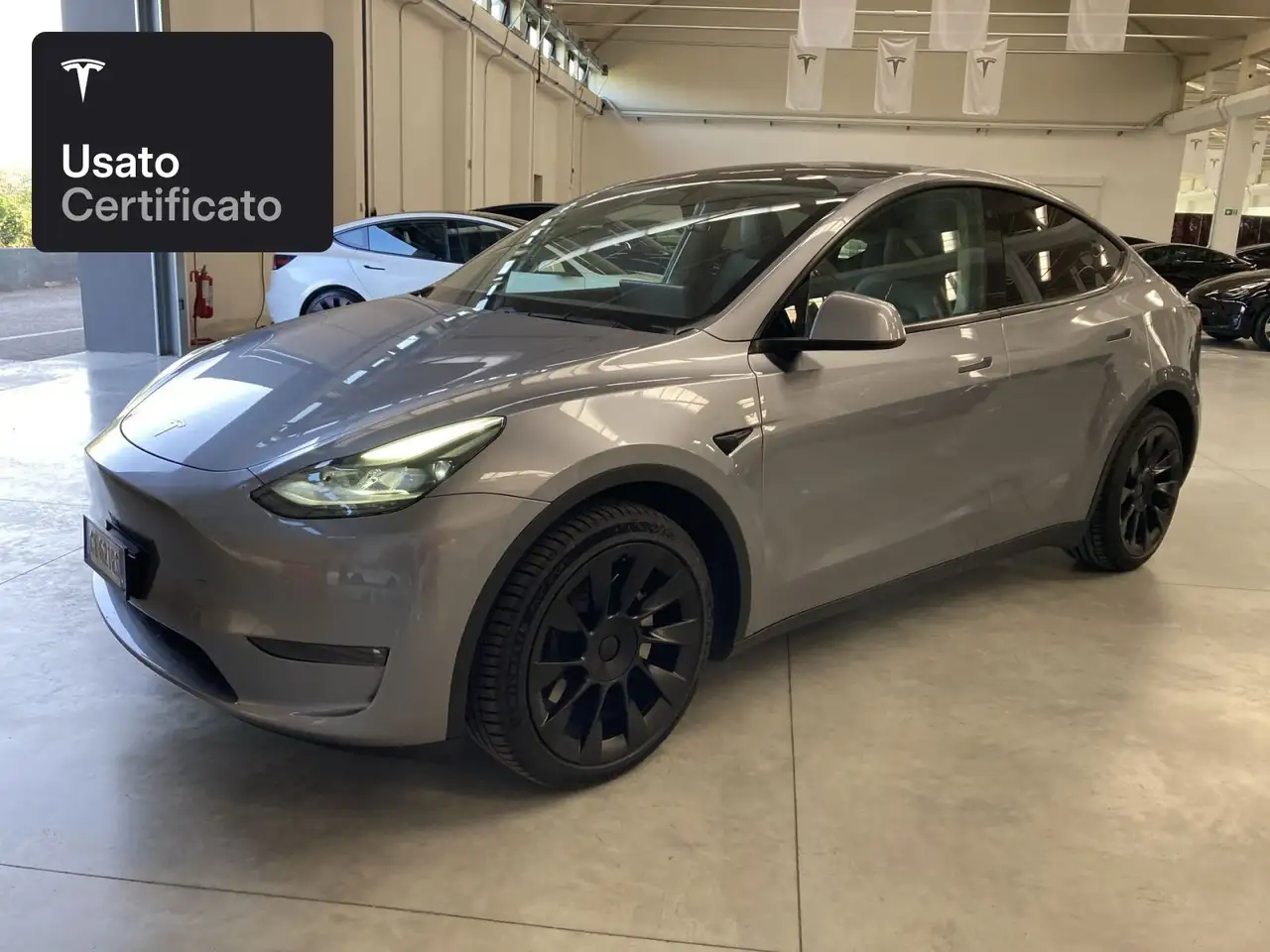 2024 Tesla Model Y Long Range AWD, photograph 4