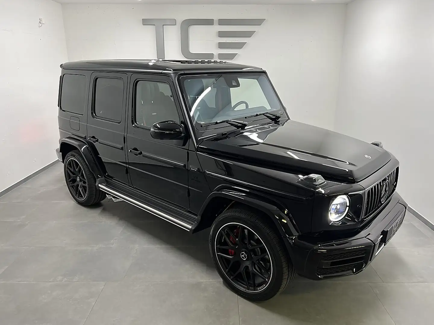 Mercedes-Benz G 63 AMG 4MATIC Aut.SD, Burmester, 22", G Manufaktur,.. Schwarz - 1