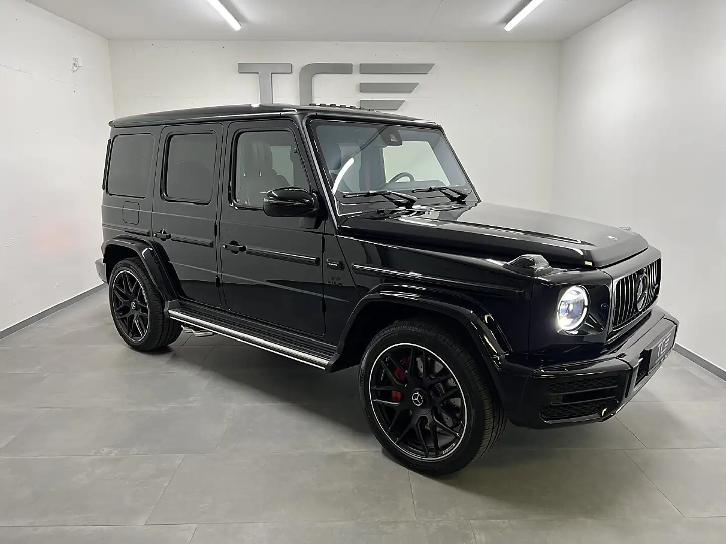 Mercedes-Benz G 63 AMG 4MATIC Aut.SD, Burmester, 22", G Manufaktur,.. Schwarz - 2