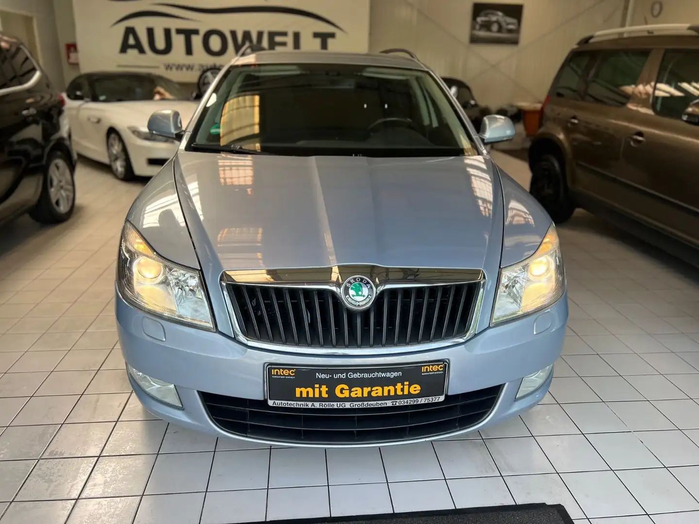 Skoda Octavia Combi Elegance*TÜVneu*AHK*Klima*Sitz-H* Blau - 2