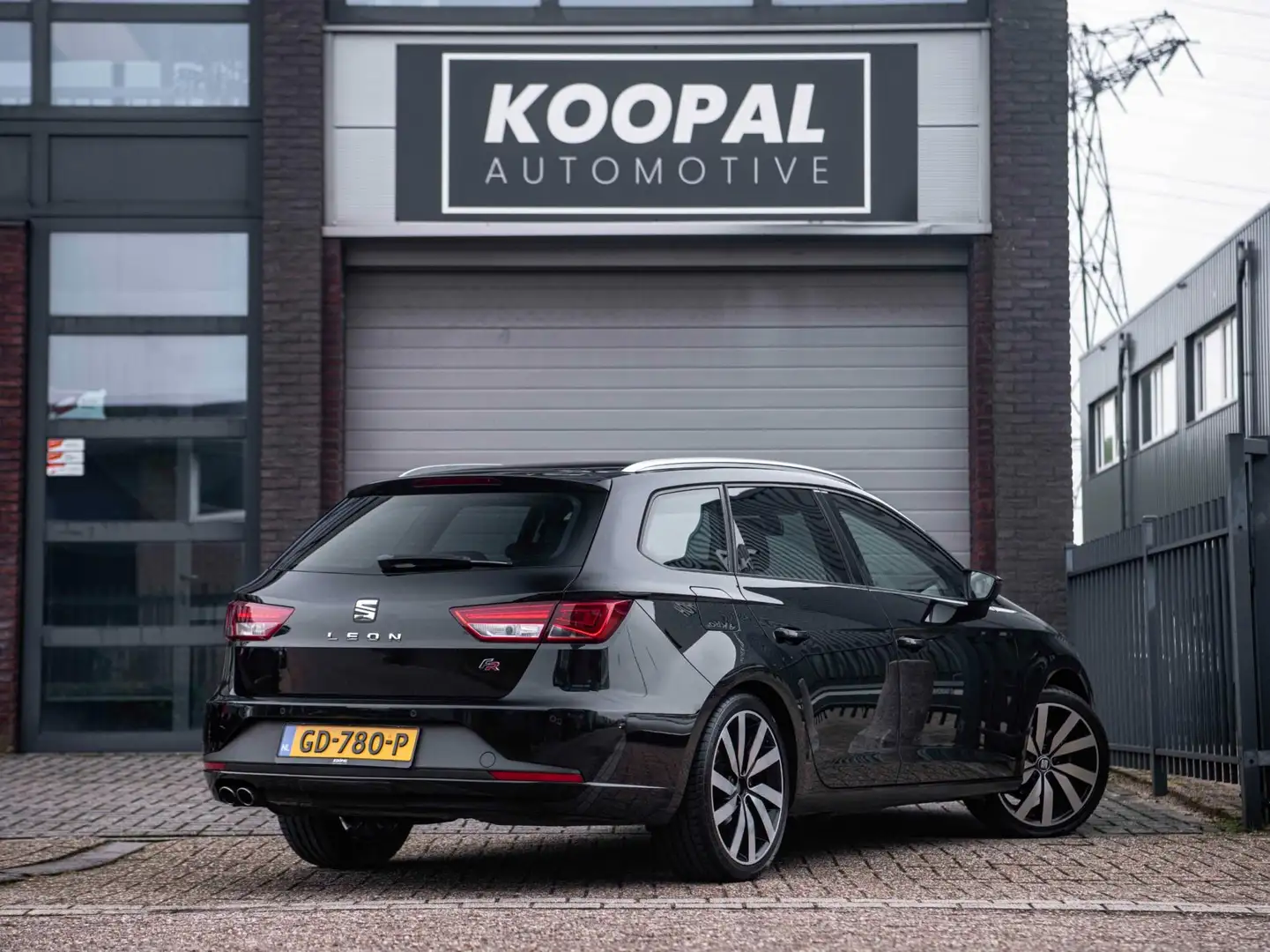 SEAT Leon ST 1.4 TSI ACT FR Dynamic | LED | Trekhaak | Seat Noir - 2