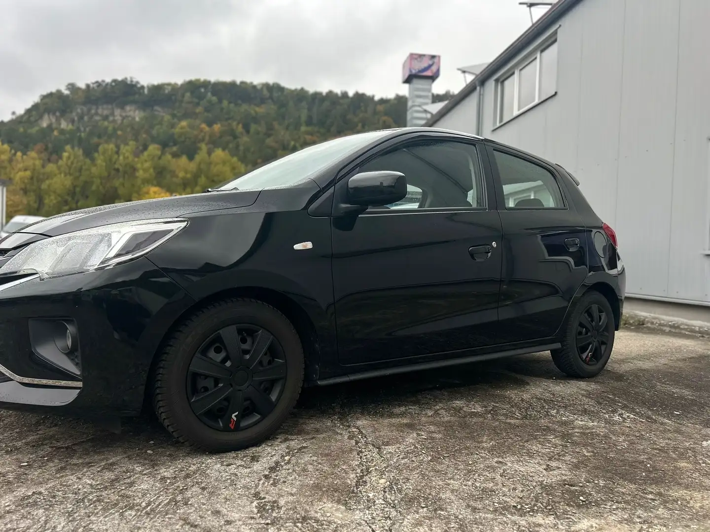 Mitsubishi Space Star 1.0 4S-ReifenKlima Carplay/Android RFK 10ZollD. Schwarz - 2