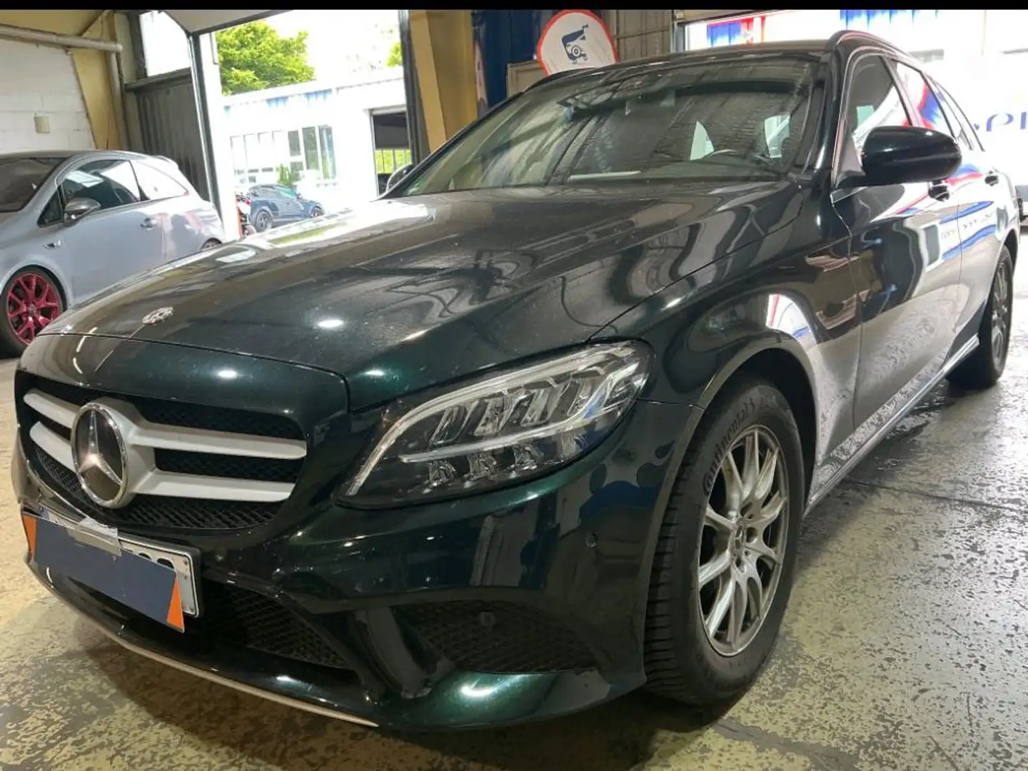 Mercedes-Benz C 200 d/ ACC/STDHZ/Navi/R.Kamera Green - 1