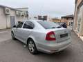 Skoda Octavia 1.6 TDI 105 CR FAP Elegance DSG / Distri Faite / Suivi d'entretien Grau - thumbnail 7