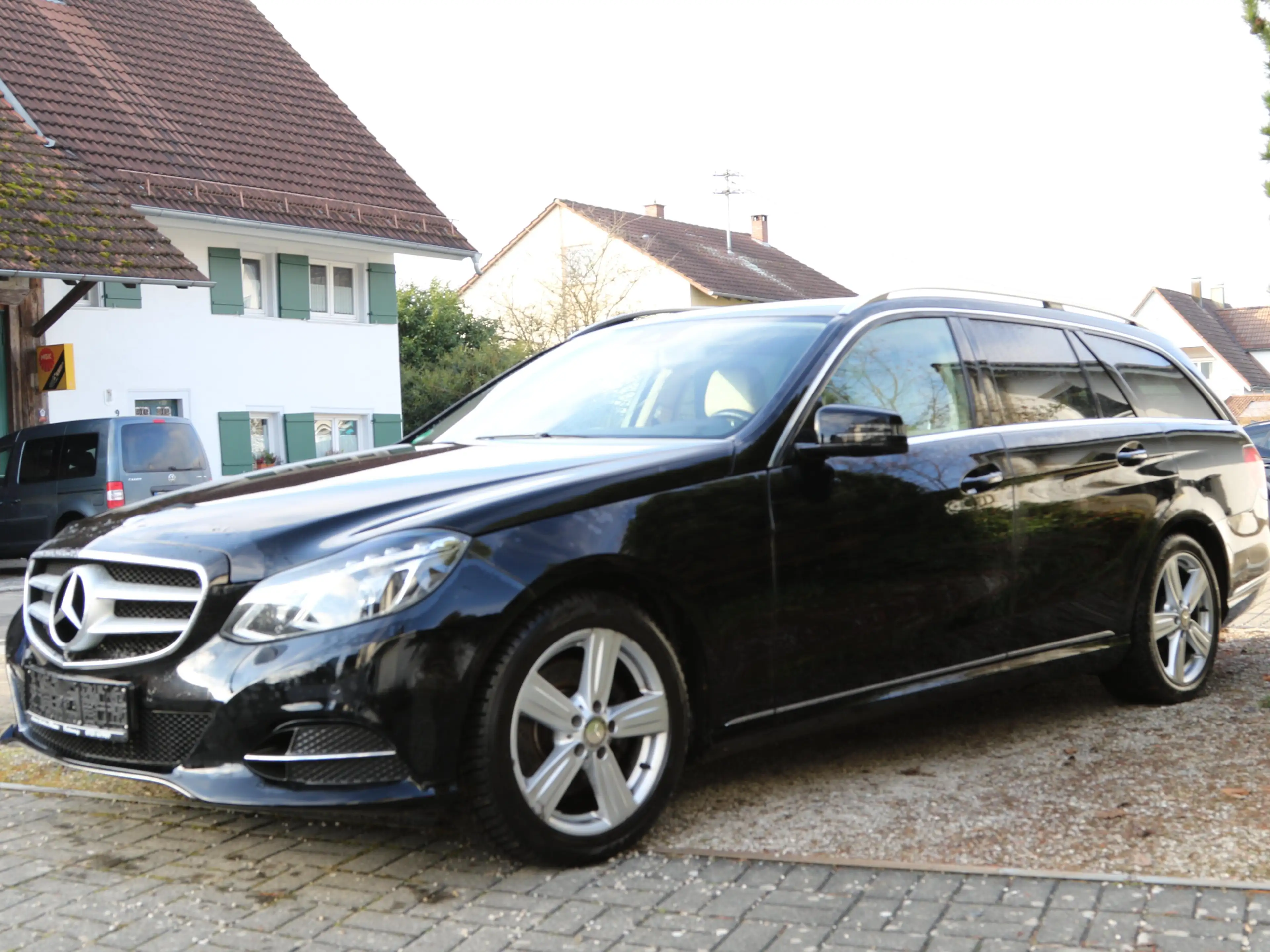 Mercedes-Benz E 250 E-Klasse T-Modell Diesel T CDI DPF 4Matic- — photo 4