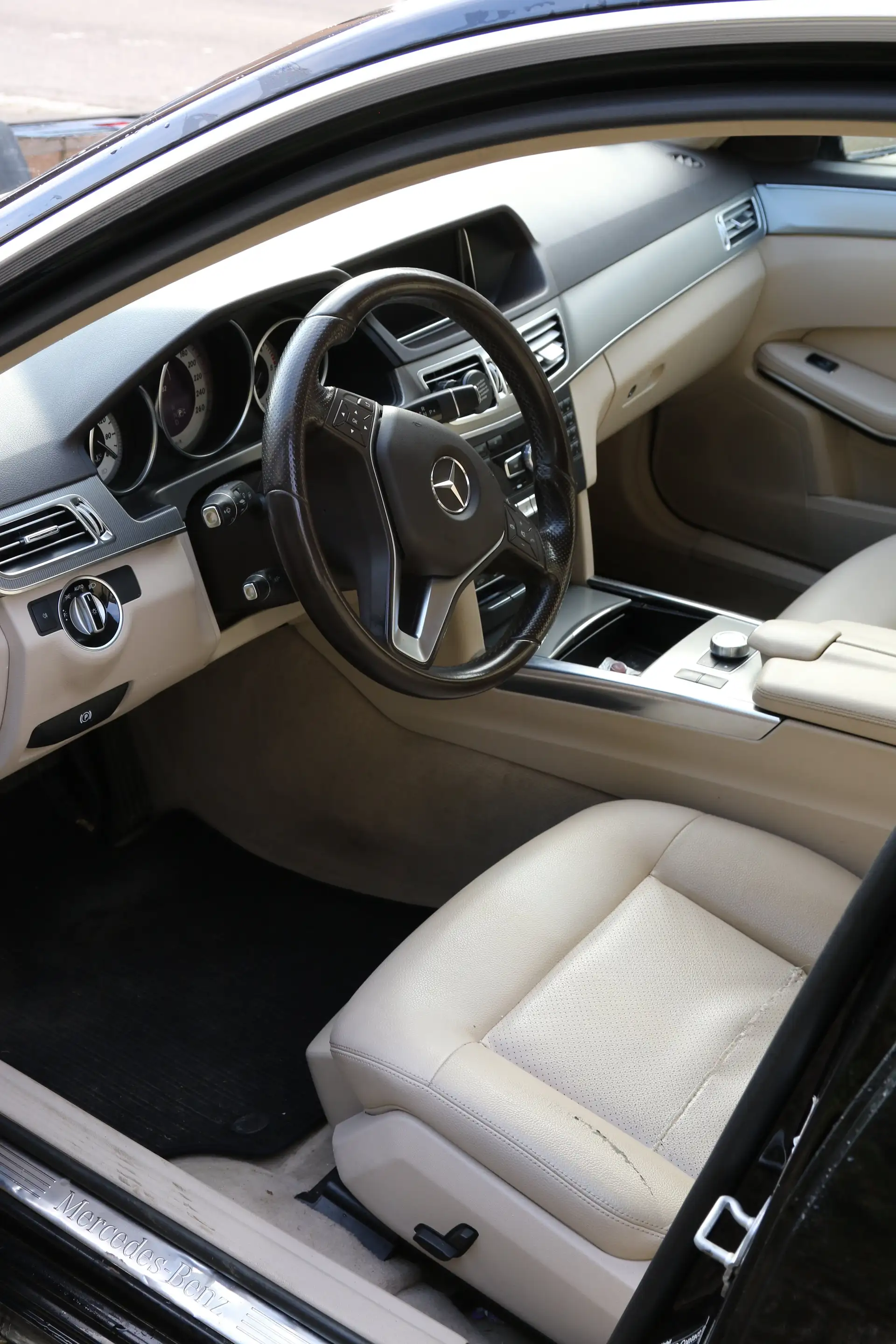 Mercedes-Benz E 250 E-Klasse T-Modell Diesel T CDI DPF 4Matic- — photo 11