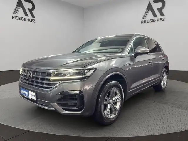 Volkswagen Touareg R-Line 4Motion AHK LED Leder