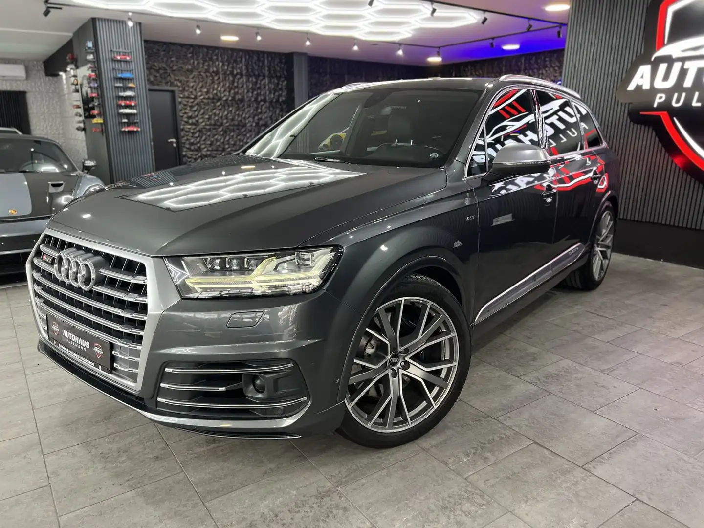 Audi SQ7 4.0 TDI quattro +7-SITZER+PANO+BOSE+FAHRASS. Grau - 1