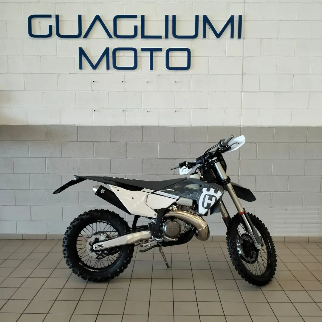 Husqvarna TE 300 Gri - 1