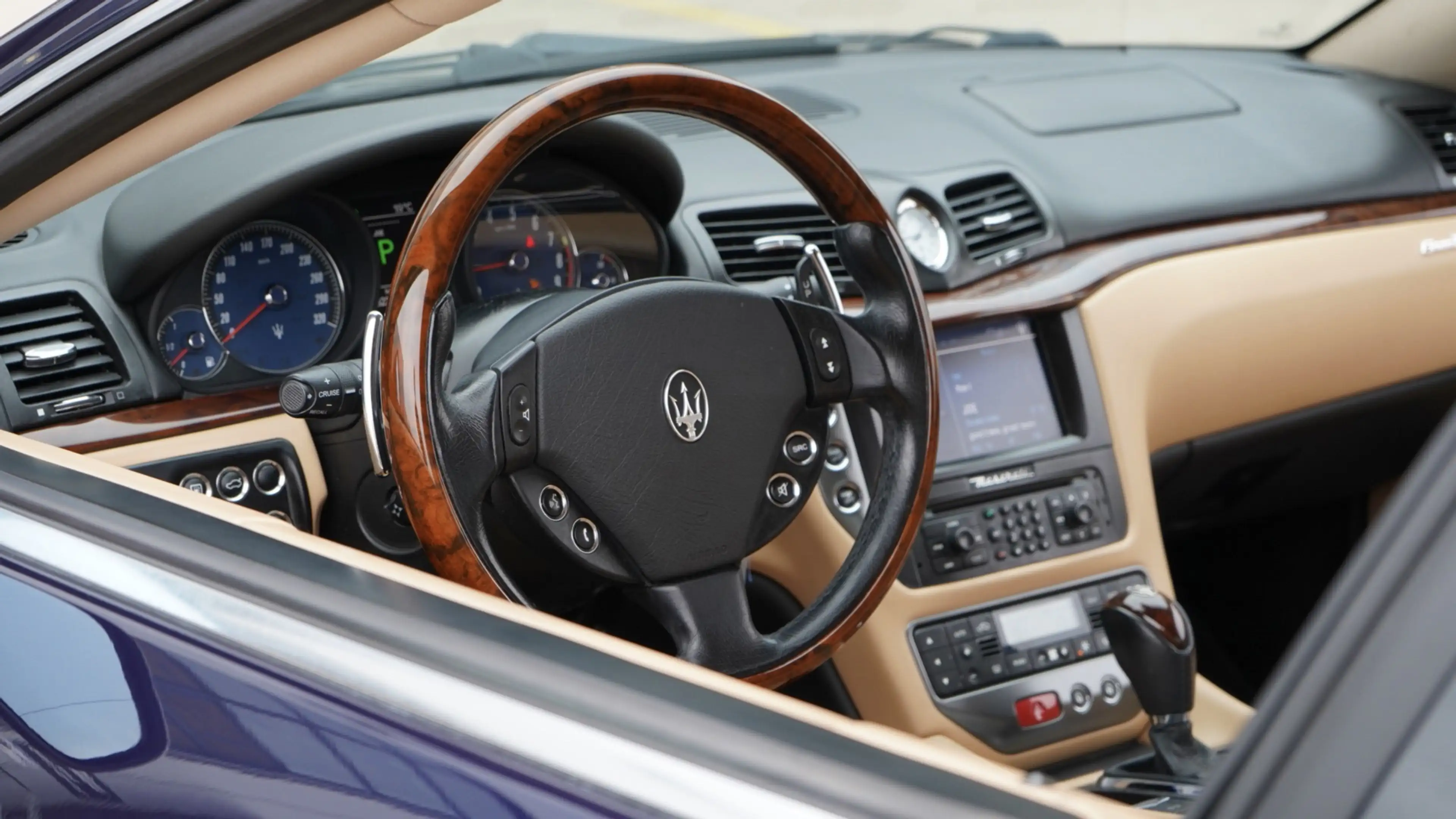 Maserati GranTurismo 4.2 ZF — photo 6