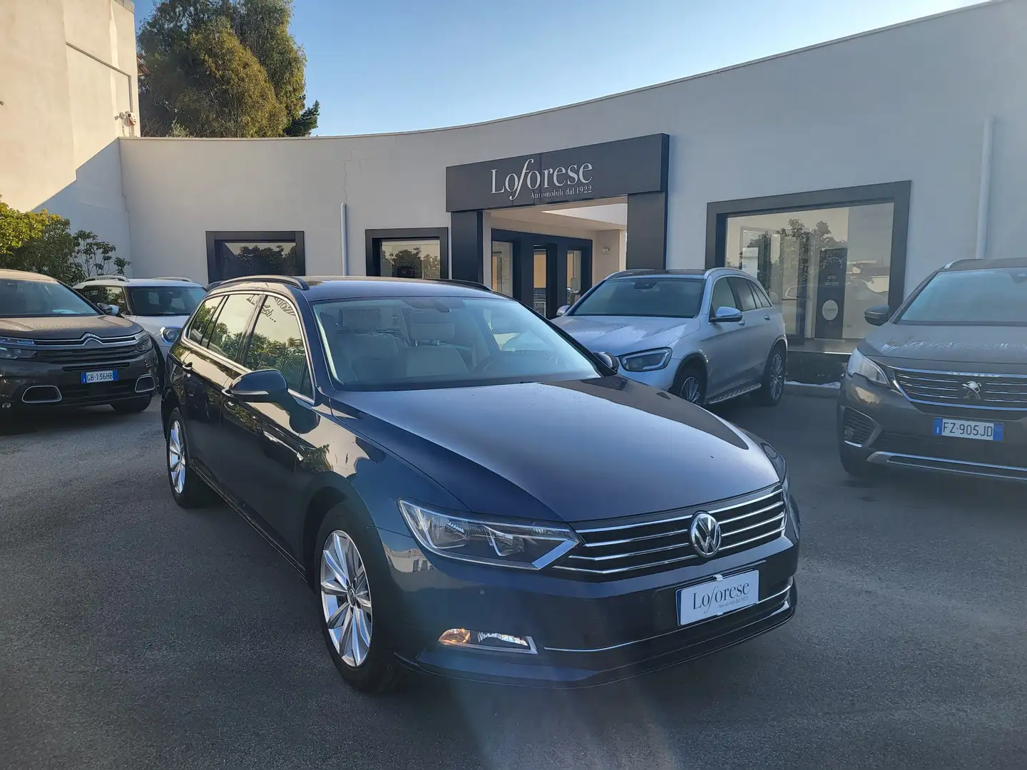 Volkswagen Passat Variant 1.6 tdi Comfortline 120cv dsg Blu/Azzurro - 2