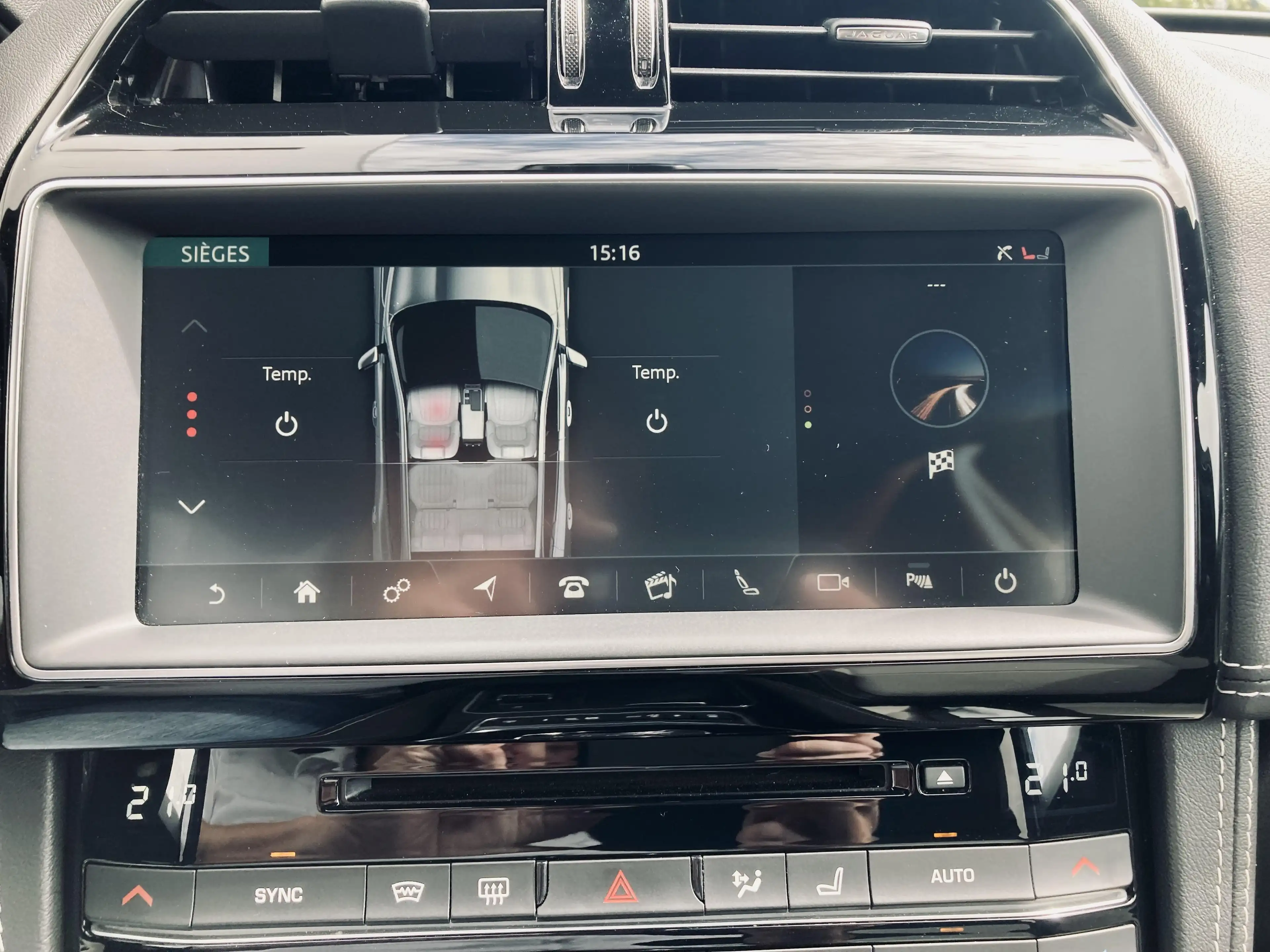 Jaguar F-Pace 24 MOIS DE GARANTIE ASSISTAN — photo 15
