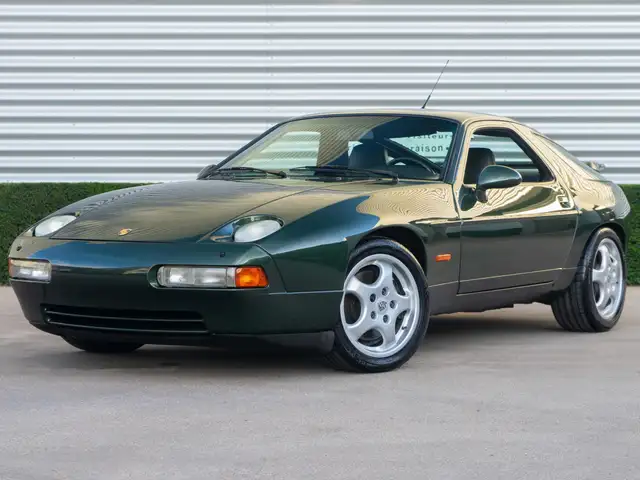 Porsche 928 928 GTS Manual Oak Green Metallic