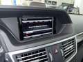 Mercedes-Benz E 200 T Avantgarde*Aut*Bi-Xenon*Comand*88.250 Km Gris - thumbnail 28