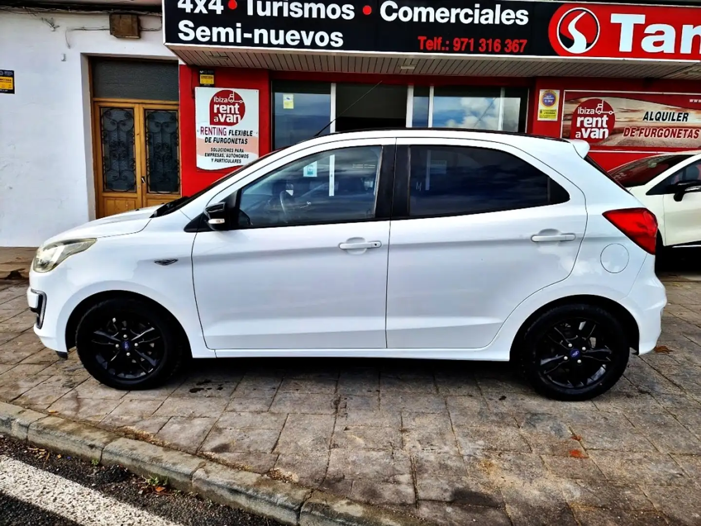 Ford Ka/Ka+ Ka+ 1.19 Ti-VCT White Edition Blanc - 2