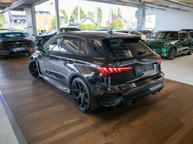 Audi RS3 view 5