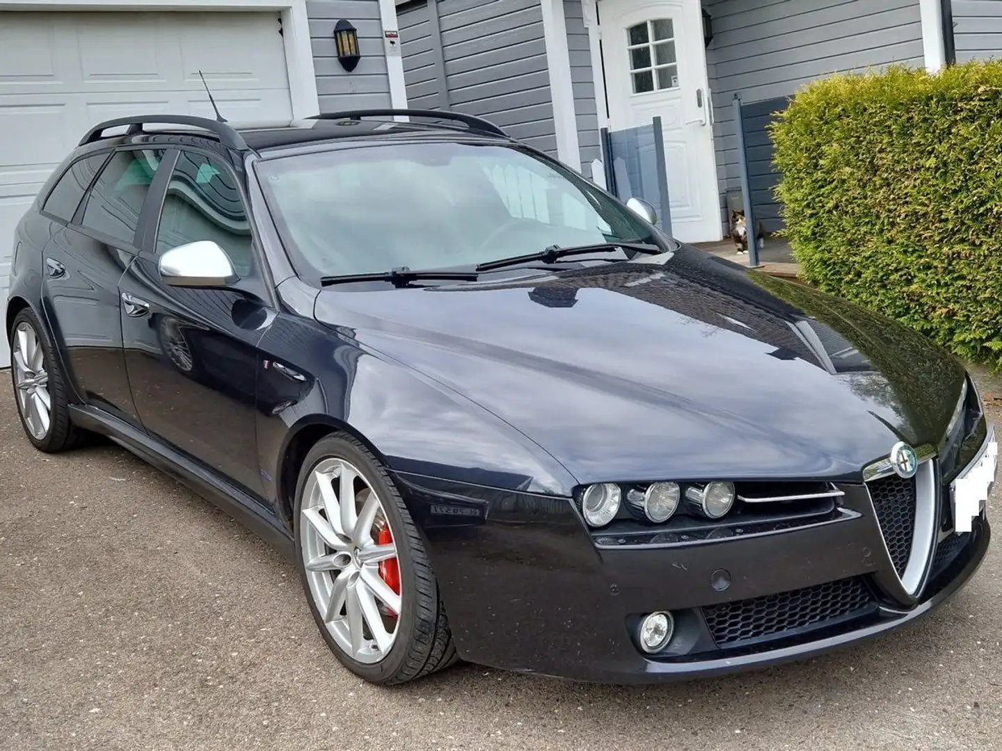 Alfa Romeo 159 159 SW 1.9 jtdm 16v Distinctive 150cv crna - 1