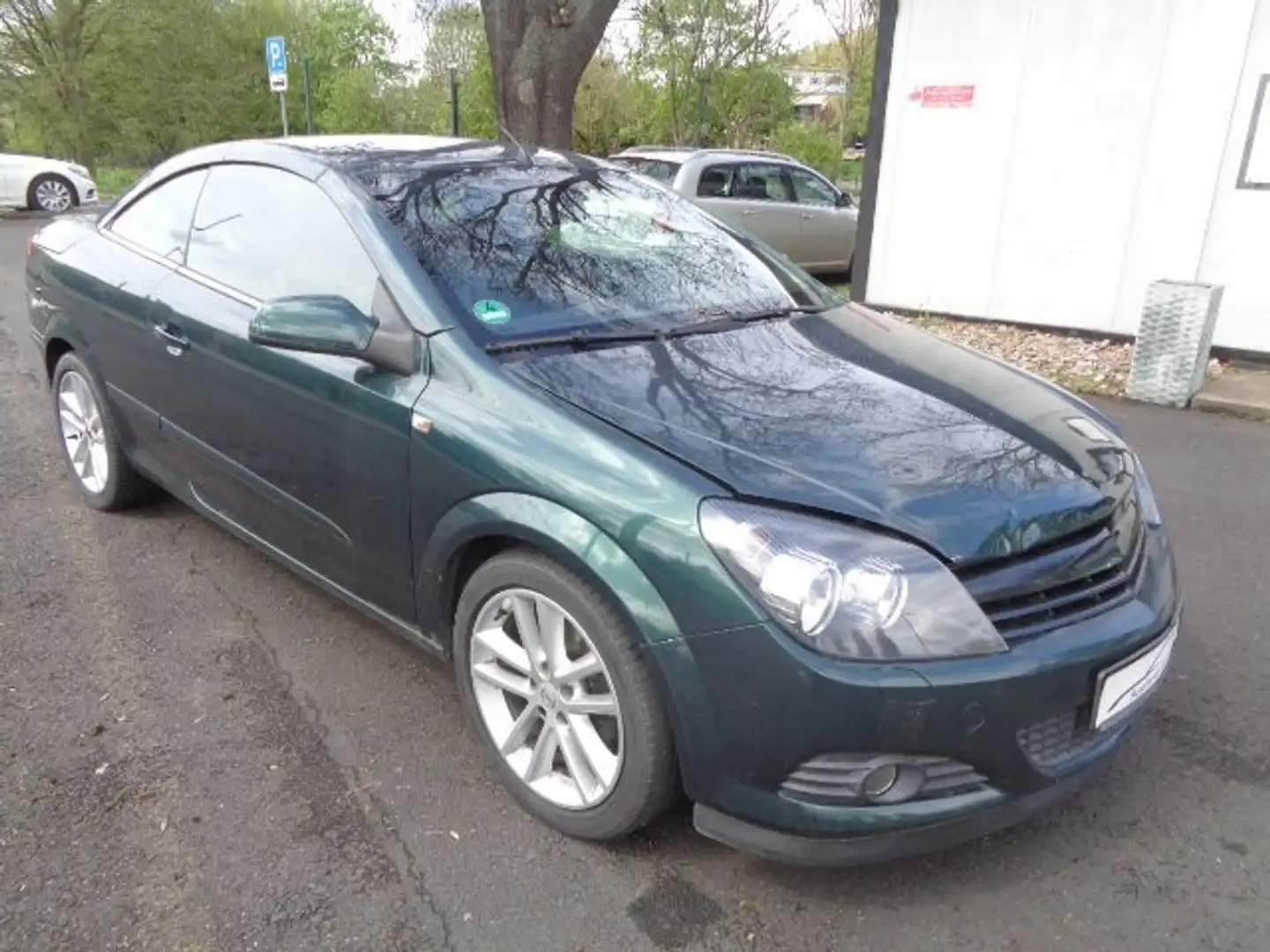 Opel Astra Twin Top 1.8 Cosmo/Leder/Sitzh./PDC/Temp. Vert - 2