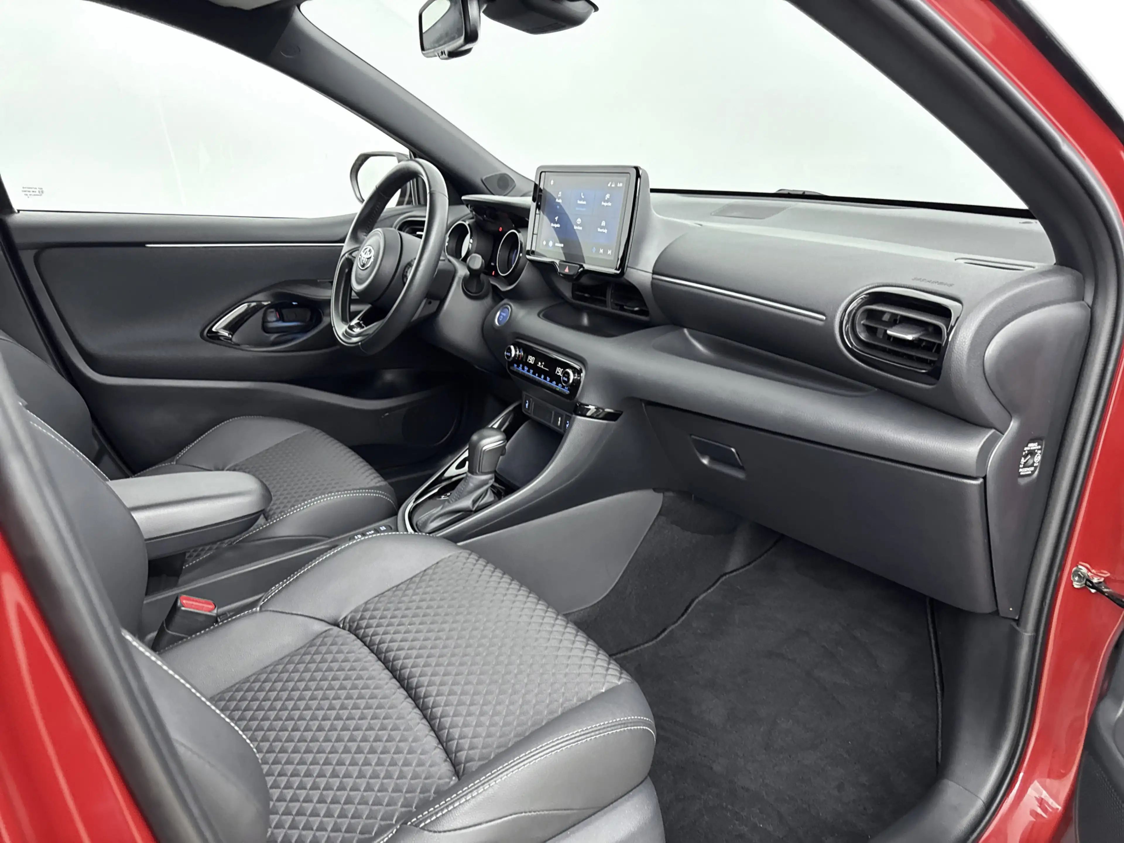 Toyota Yaris 1.5 Hybrid Executive Limited | Stoelverwarming | C — photo 6