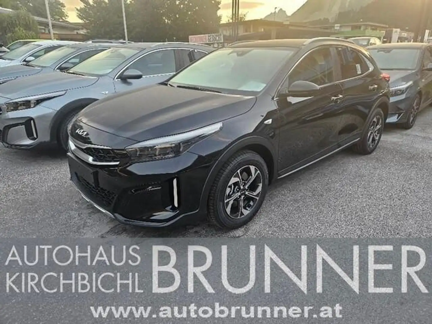Kia XCeed XCee'd 1,0 TGDI GPF Silber Schwarz - 1
