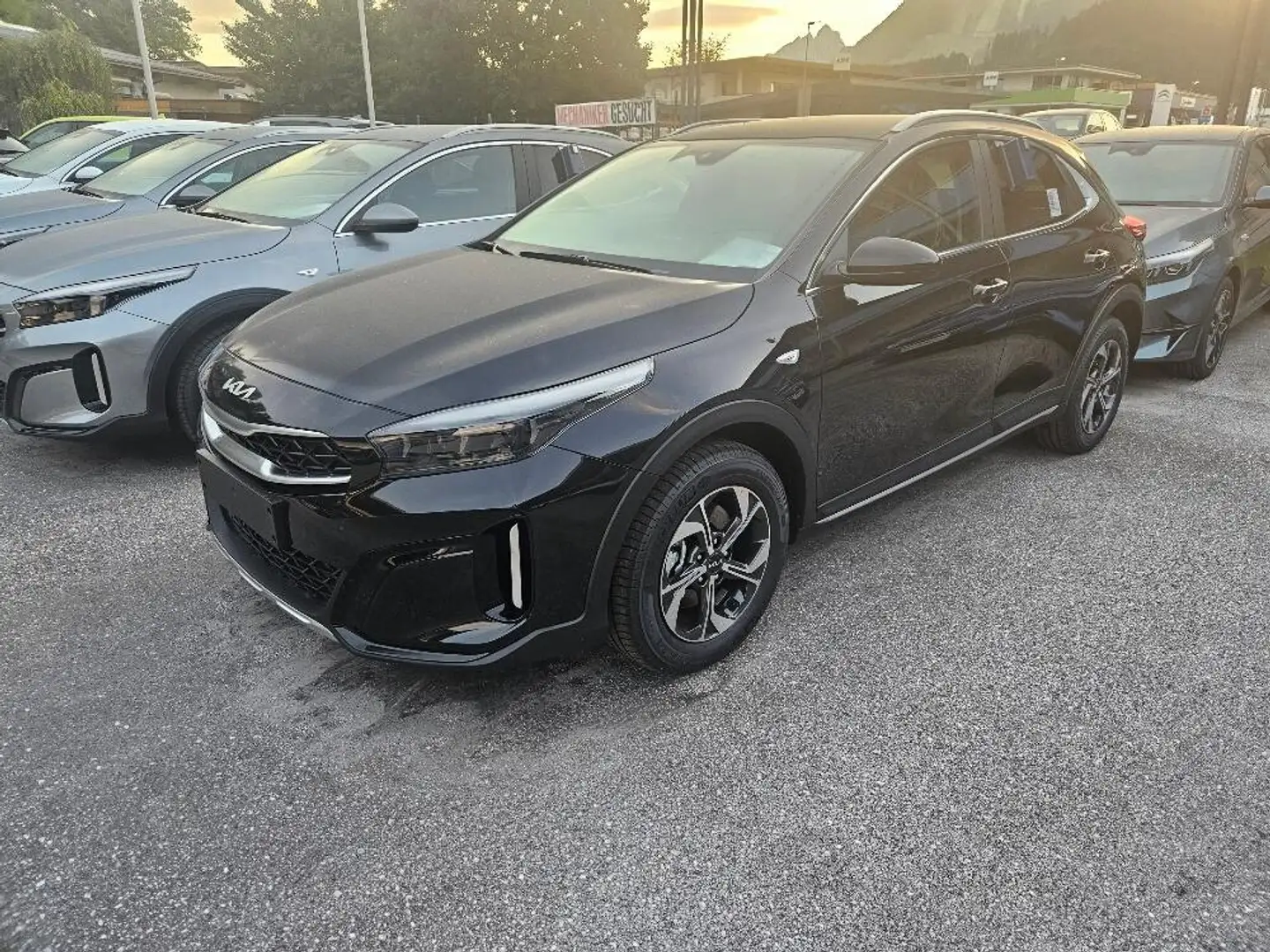 Kia XCeed XCee'd 1,0 TGDI GPF Silber Schwarz - 2