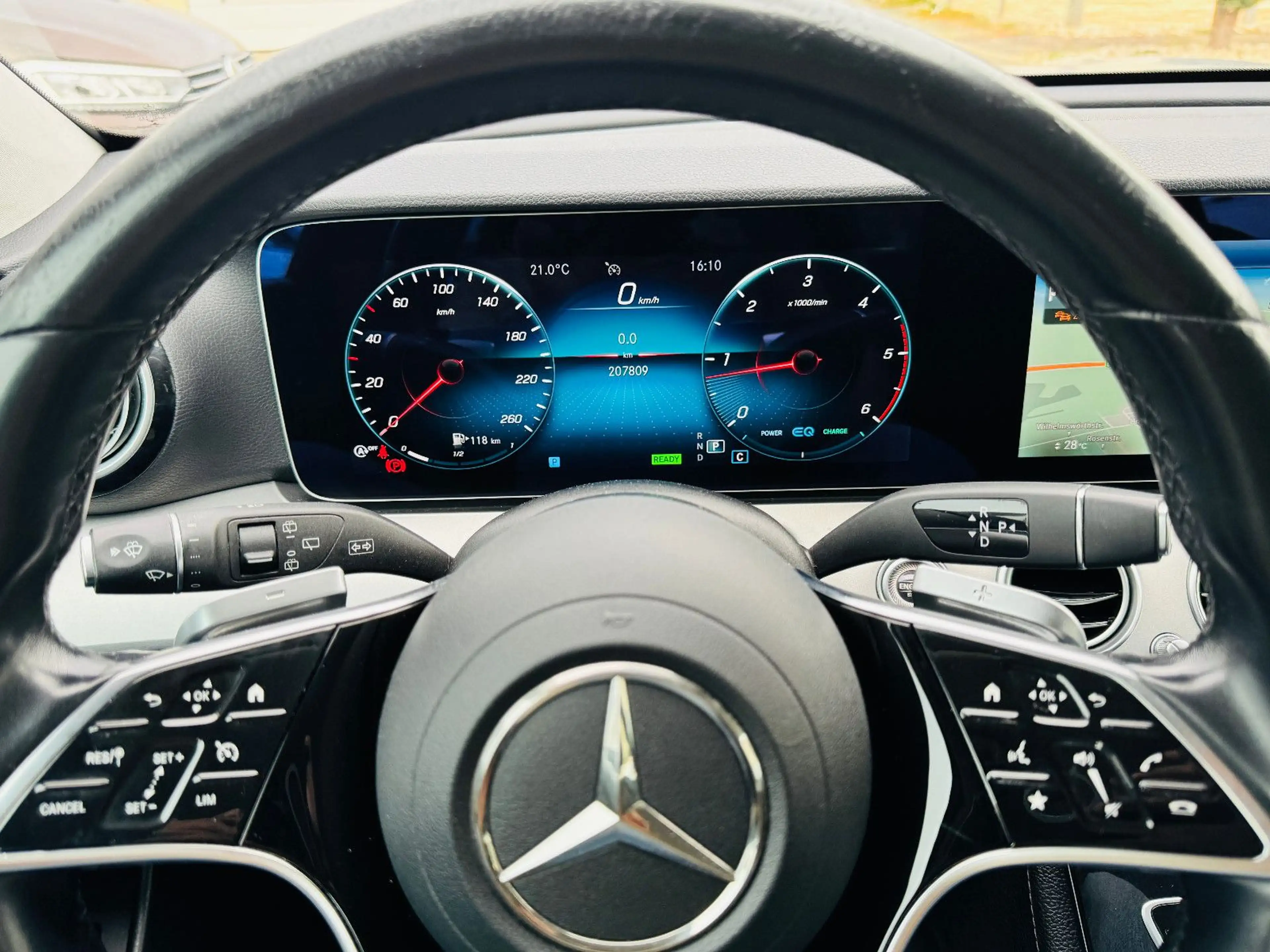 Mercedes-Benz E 220 d T-Modell, Avantgarde, Kamera, TOP-Zustand — photo 5