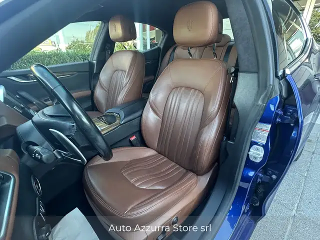 Maserati Ghibli view 9