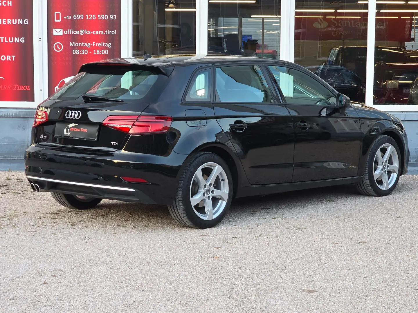 Audi A3 sport S-Tronic Noir - 2