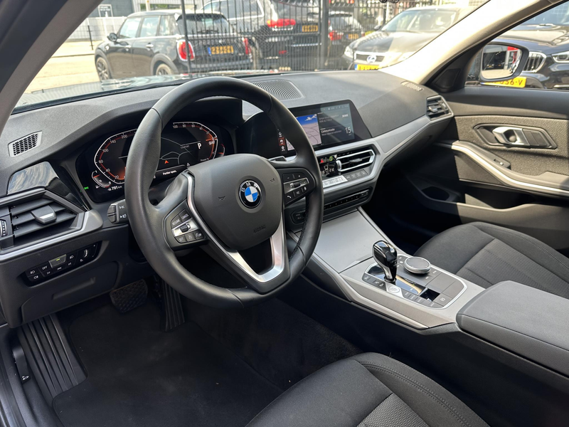 BMW 318 3-serie Touring 318i NL Auto PanoDak|Afnm trek|HiF — photo 2