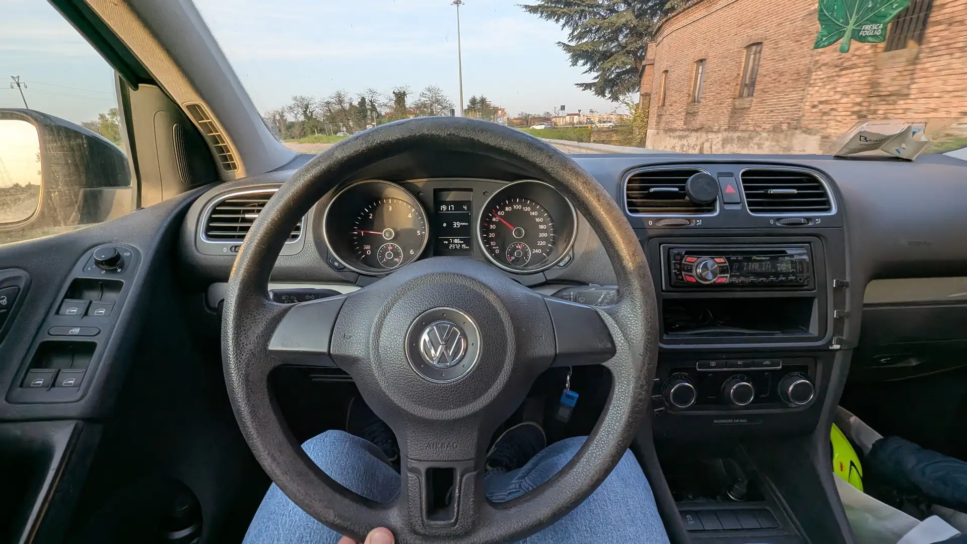 Volkswagen Golf Golf VI 2008 5p 1.6 tdi Sport Edition Nero - 1