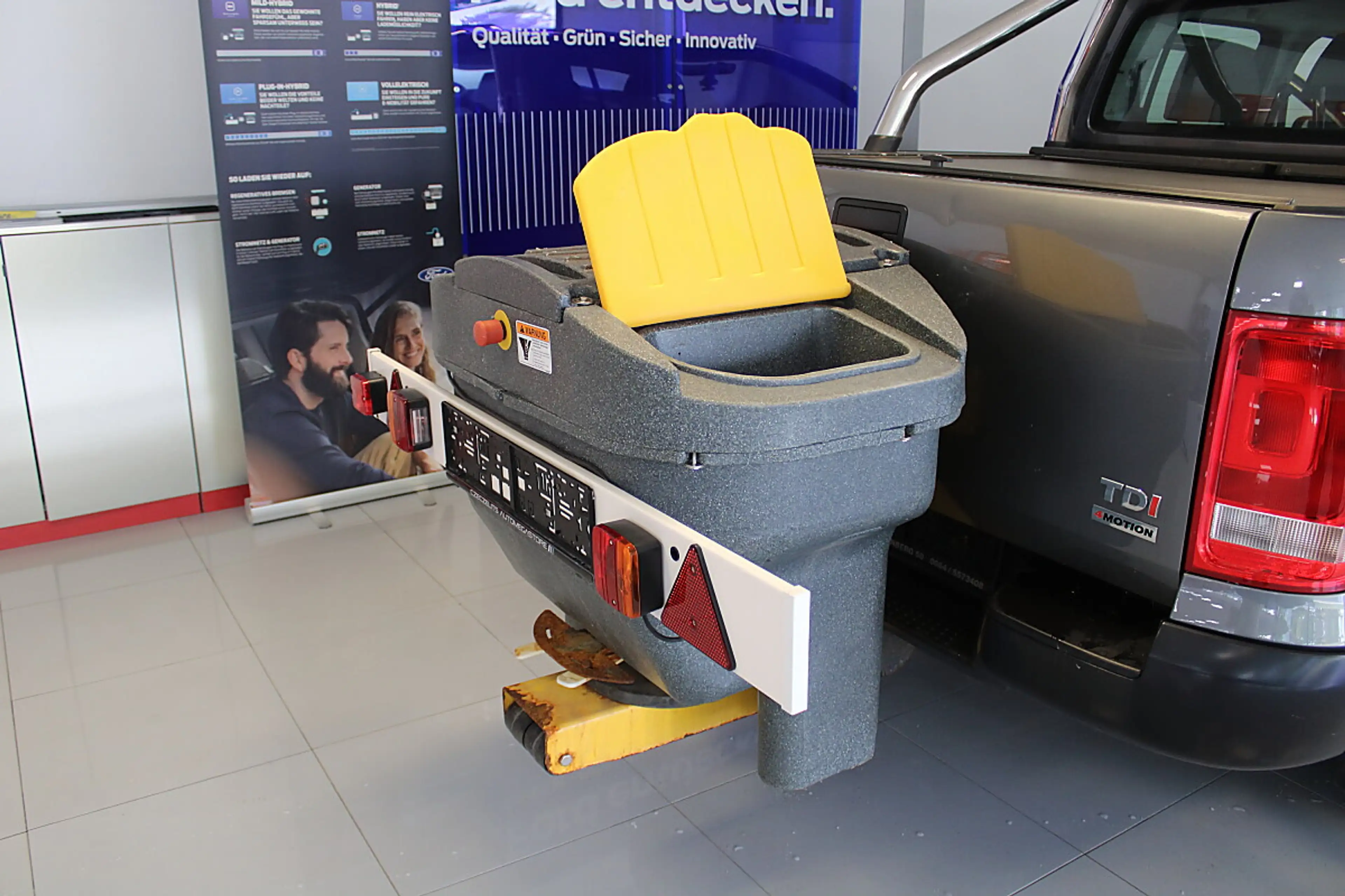 Volkswagen Amarok — photo 14