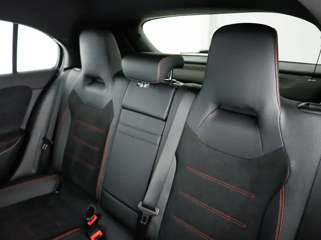 Mercedes-Benz A-Class view 14